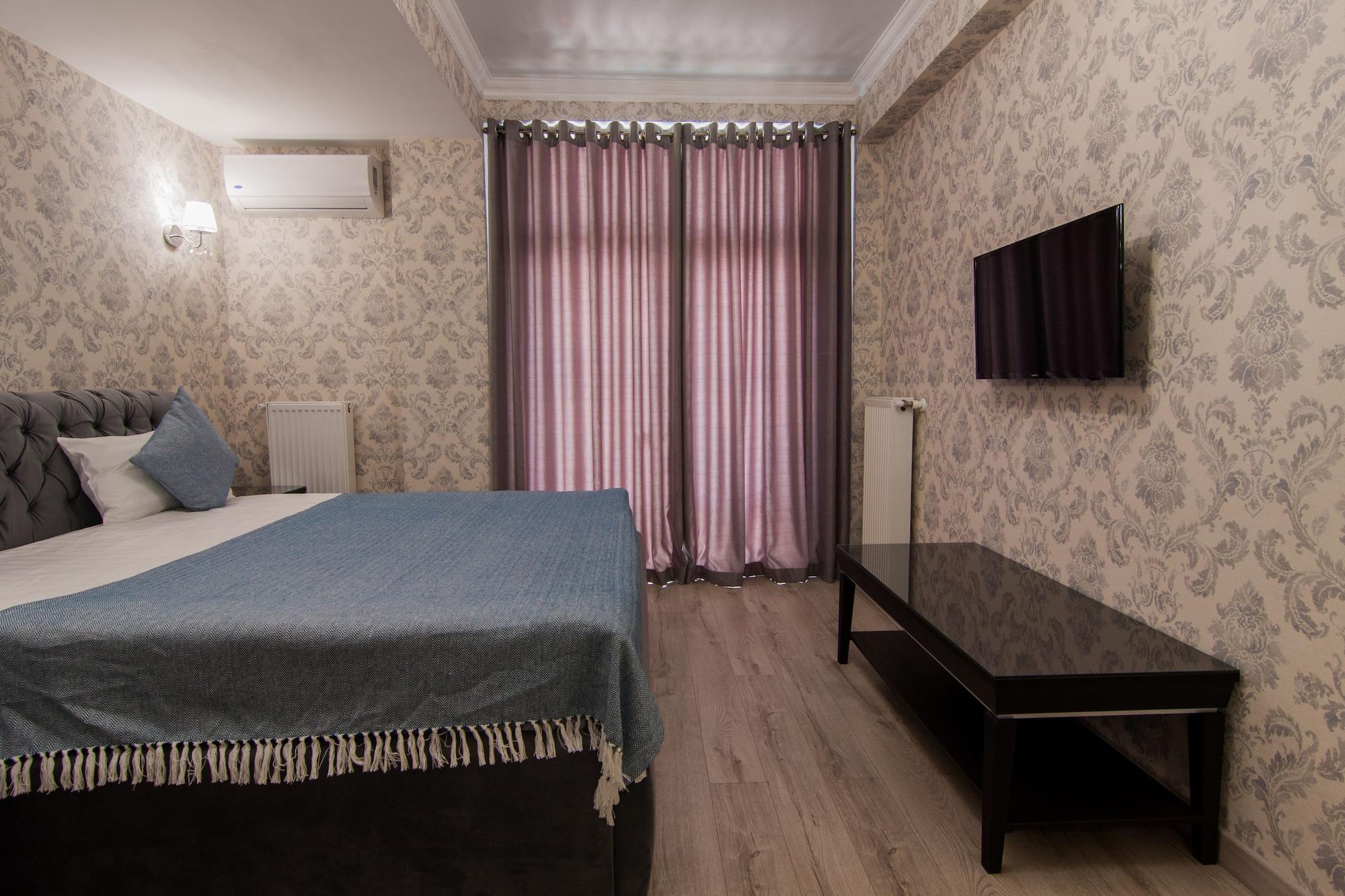 Klassik Hotel Kisinyov Kültér fotó