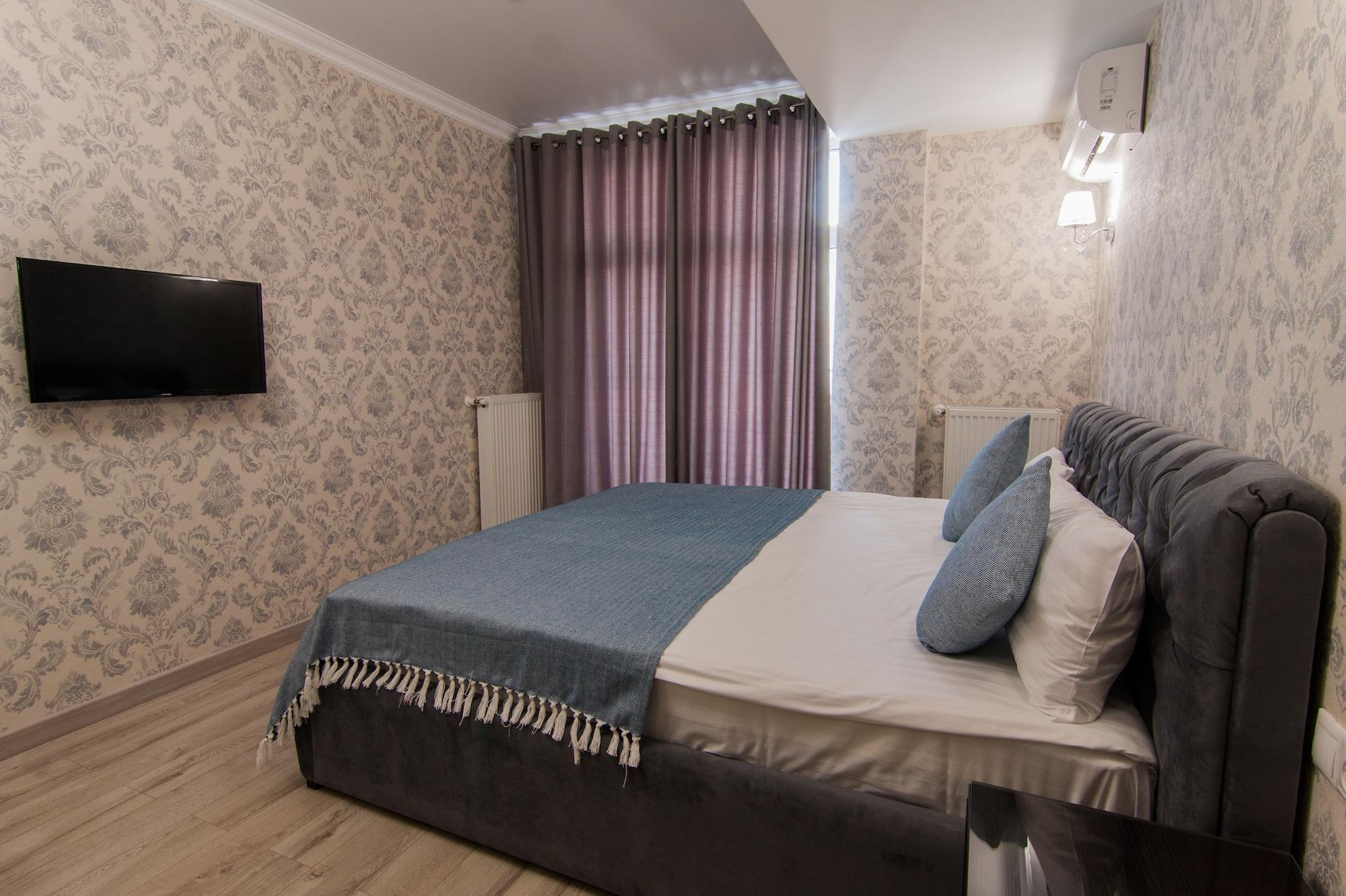 Klassik Hotel Kisinyov Kültér fotó