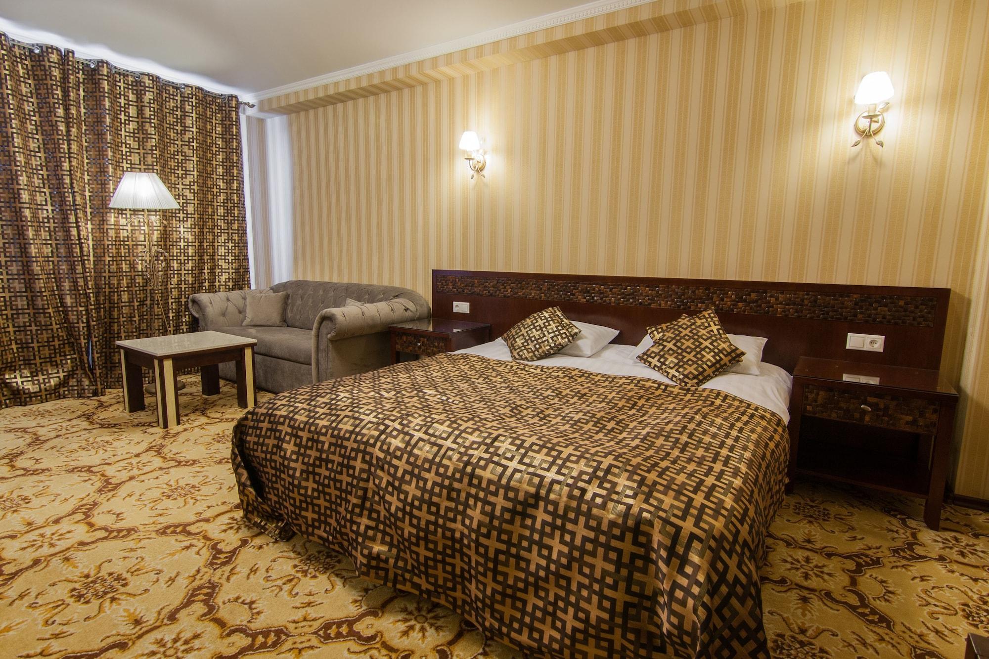 Klassik Hotel Kisinyov Kültér fotó