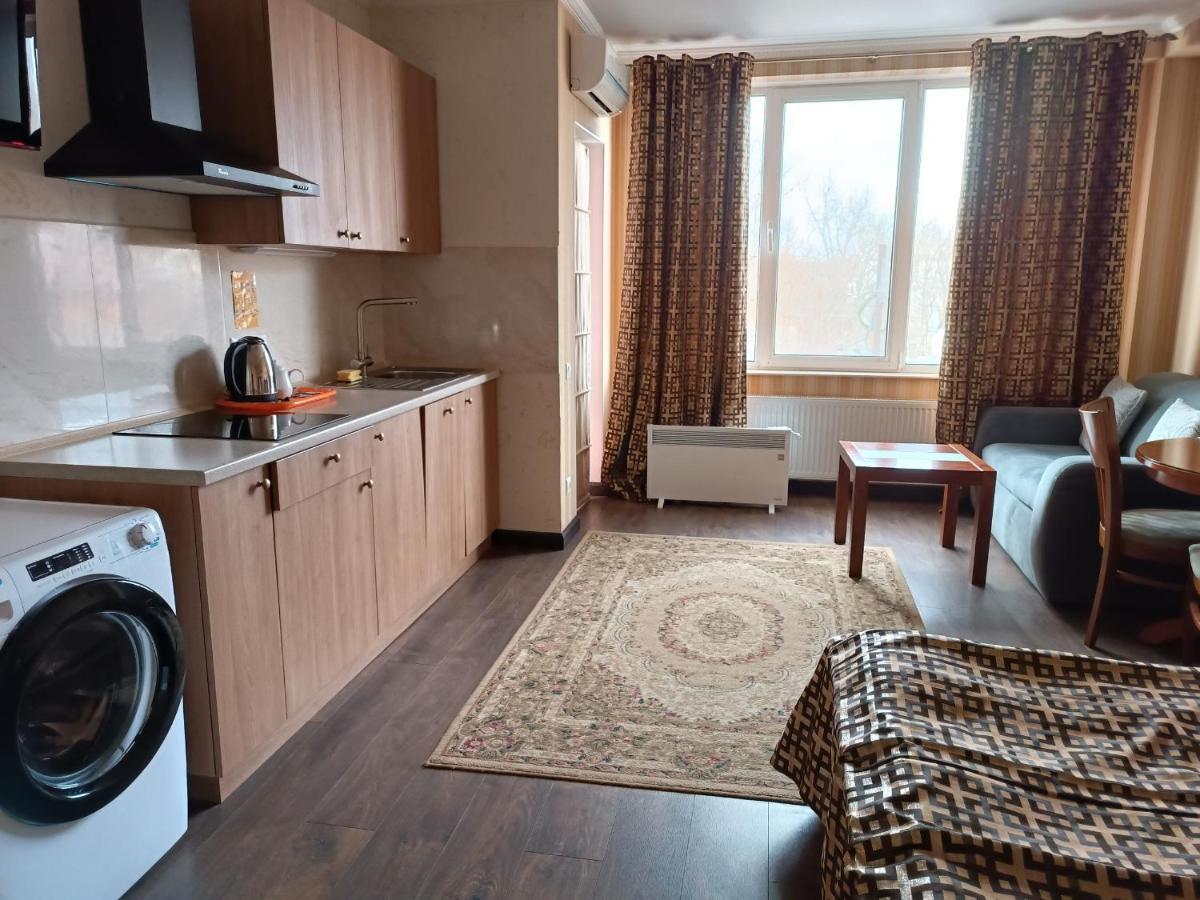 Klassik Hotel Kisinyov Kültér fotó