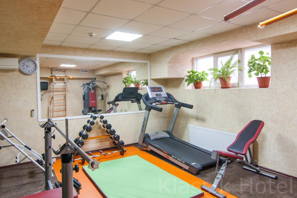 Klassik Hotel Kisinyov Kültér fotó