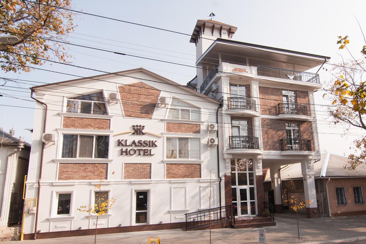 Klassik Hotel Kisinyov Kültér fotó
